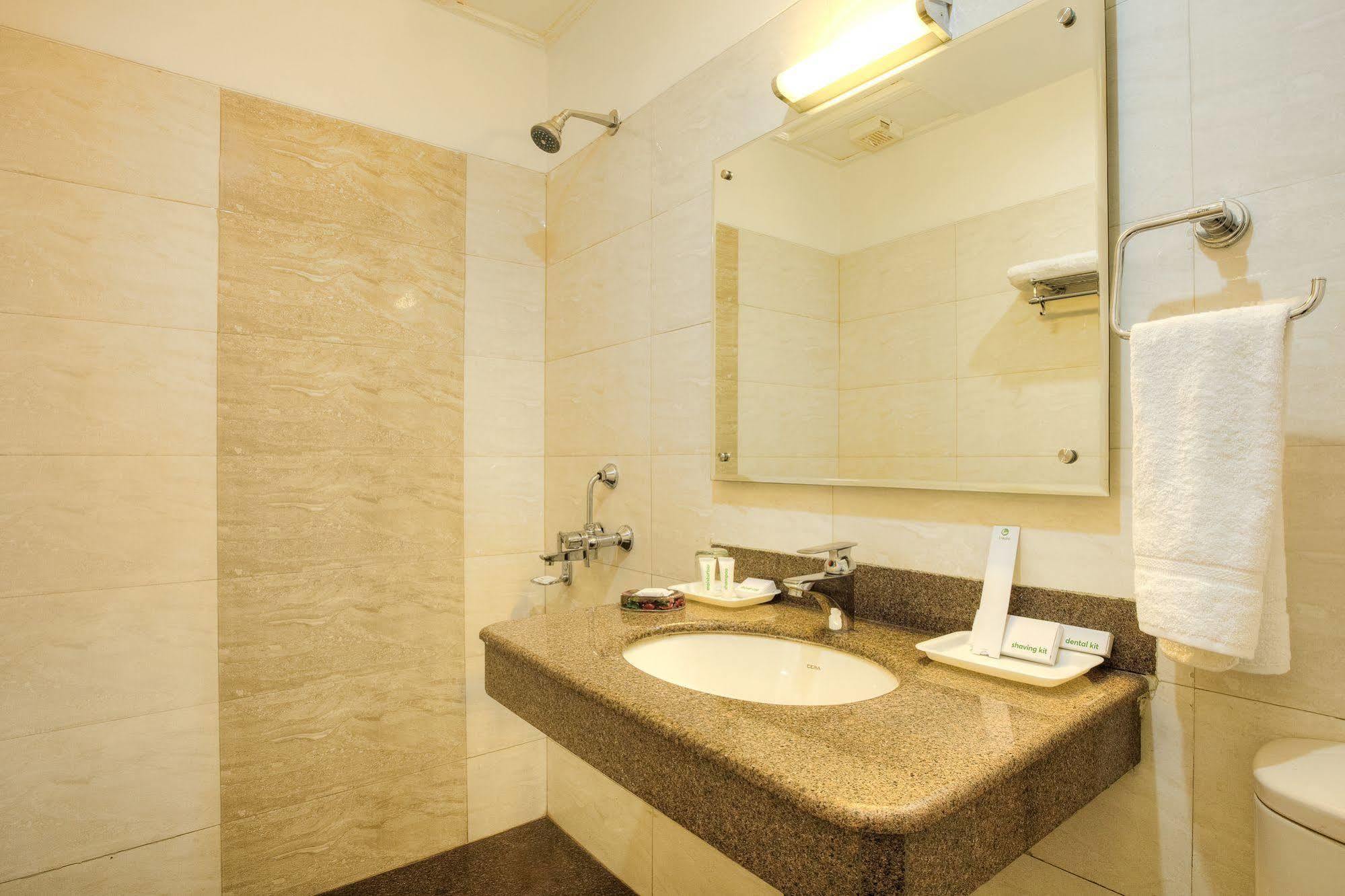 Mint Hotel Chandīgarh Eksteriør bilde