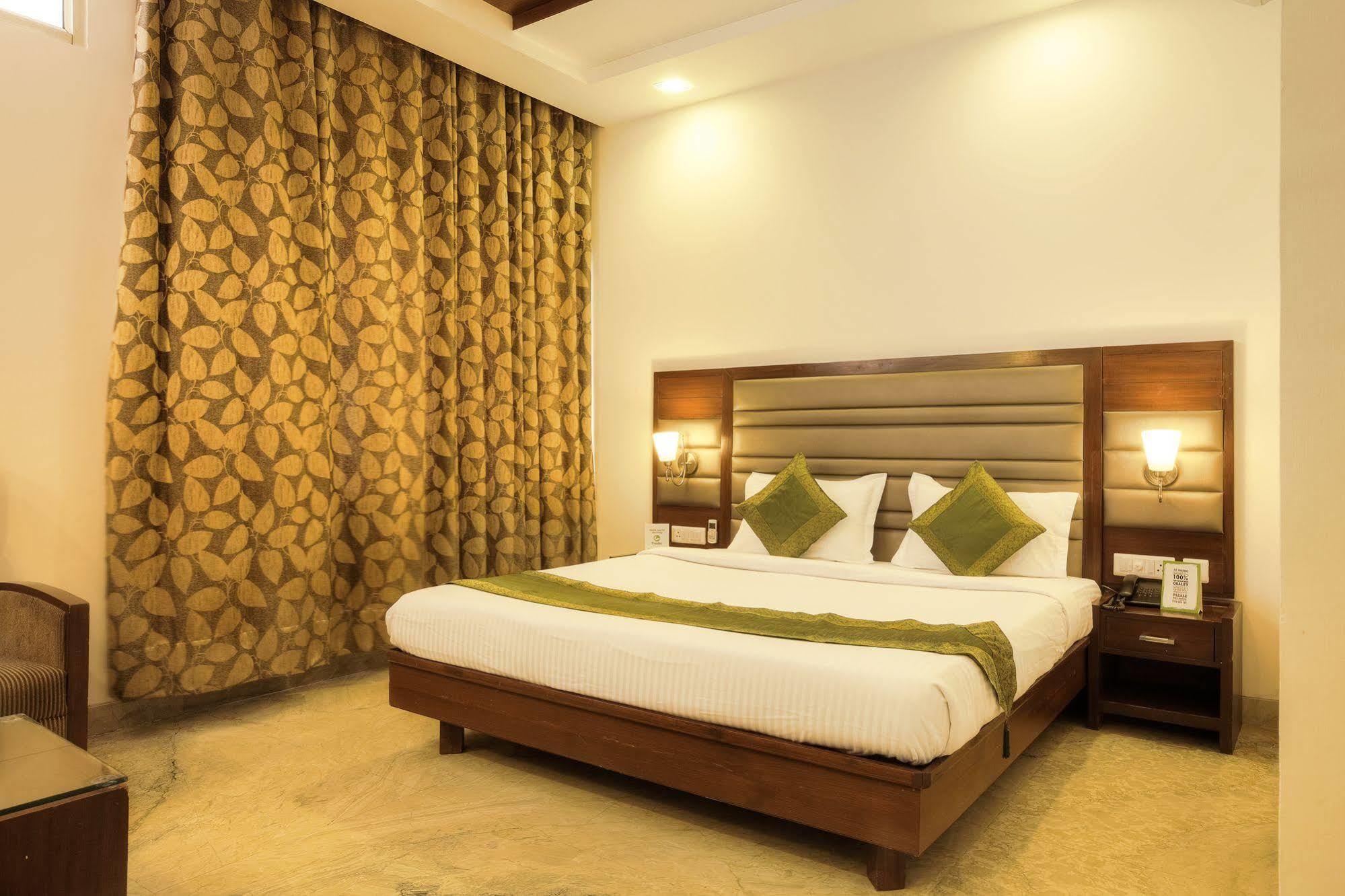 Mint Hotel Chandīgarh Eksteriør bilde