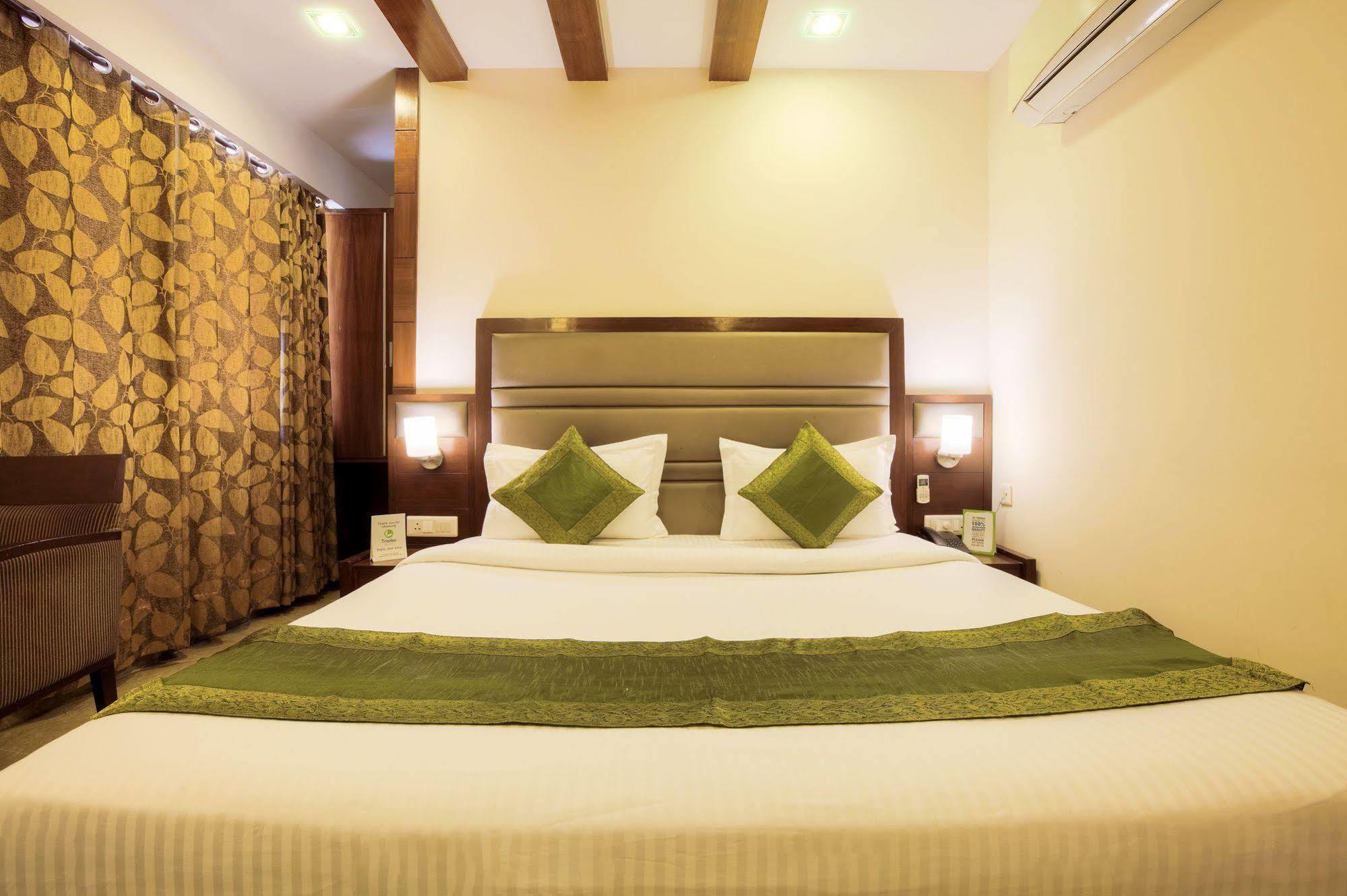 Mint Hotel Chandīgarh Eksteriør bilde